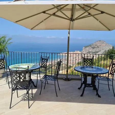 Skyview Vendégház 4*