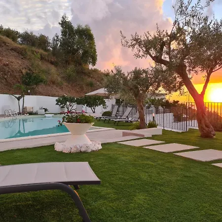 بيت ضيافة Skyview 4*