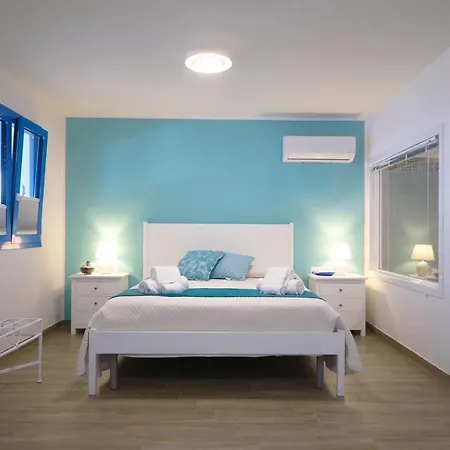 Guest house Skyview 2*