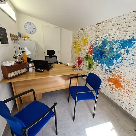 招待所 Skyview 4*