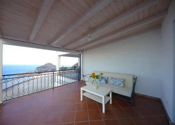 Skyview 招待所 切法卢