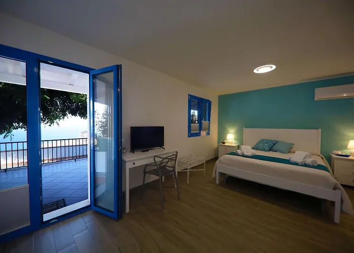 Skyview 招待所 切法卢