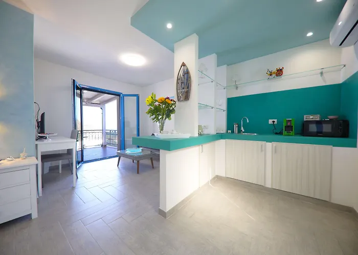 Skyview 招待所 切法卢